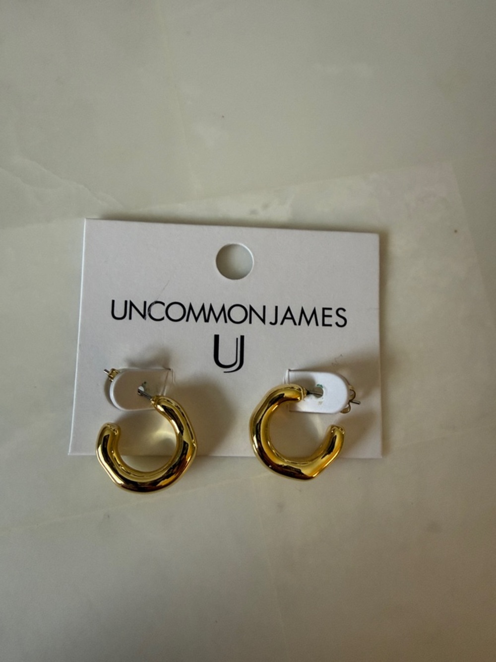 Uncommon James hoops
